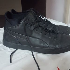 Puma size 11.5 black high topsver